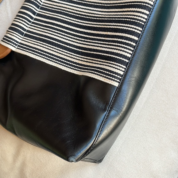 Gently use Kate Spade Black Clutch with Wooden Handles